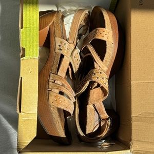 Naot Relate Leather Studded Slingback Clog Sandal 11/42-Free Shipping just added